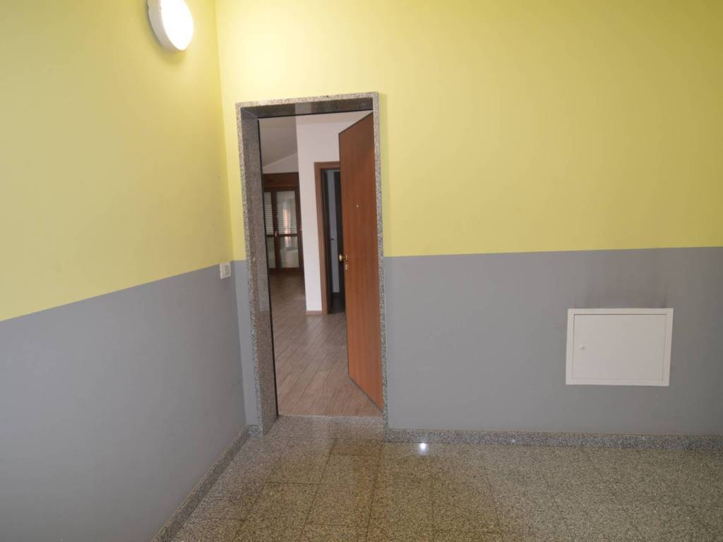 Appartamento a Leinì in VIA CORNELIA FABRI, 1 - Foto 4