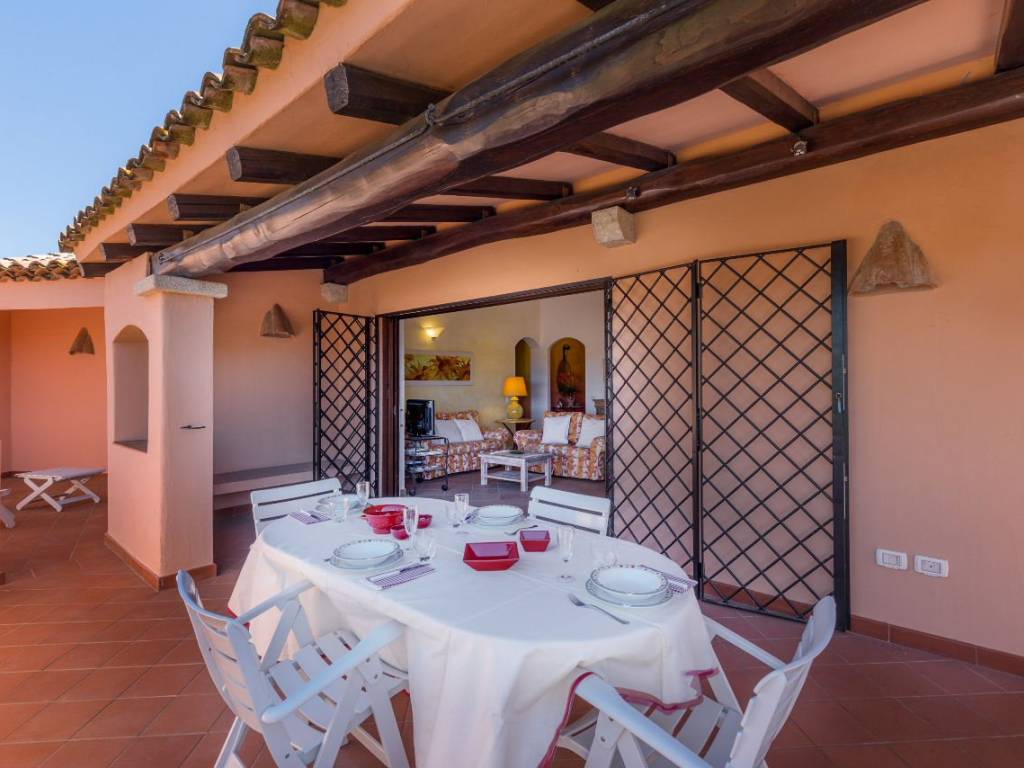 Villa a Arzachena in Zona La Crucitta - Foto 2
