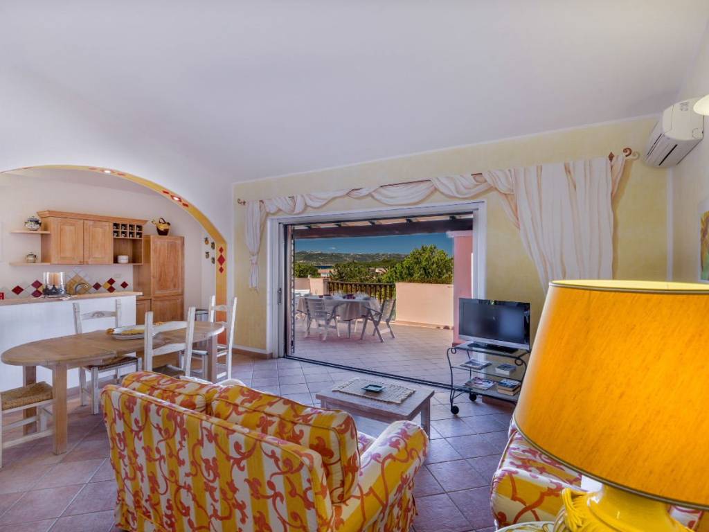 Villa a Arzachena in Zona La Crucitta - Foto 4