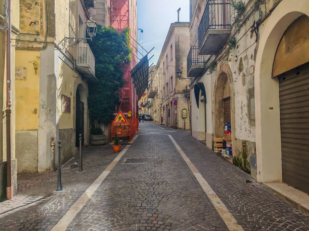 Immobile a Catanzaro in Via Menniti Ippolito - Foto 3