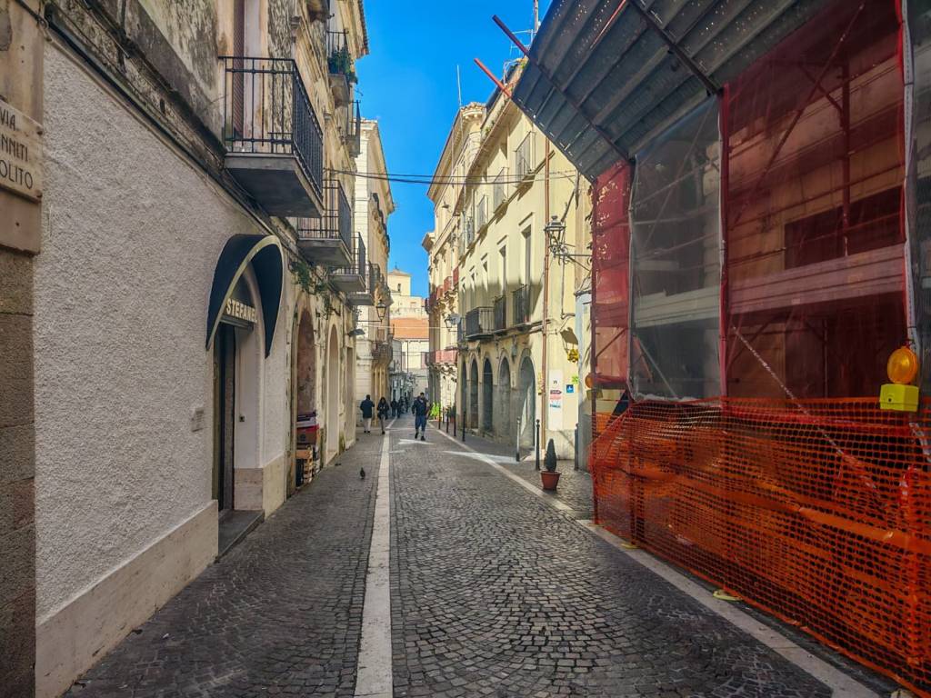 Immobile a Catanzaro in Via Menniti Ippolito - Foto 4