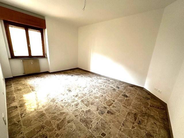 Appartamento a Acqui terme in Via Salvo D'Acquisto - Foto 2