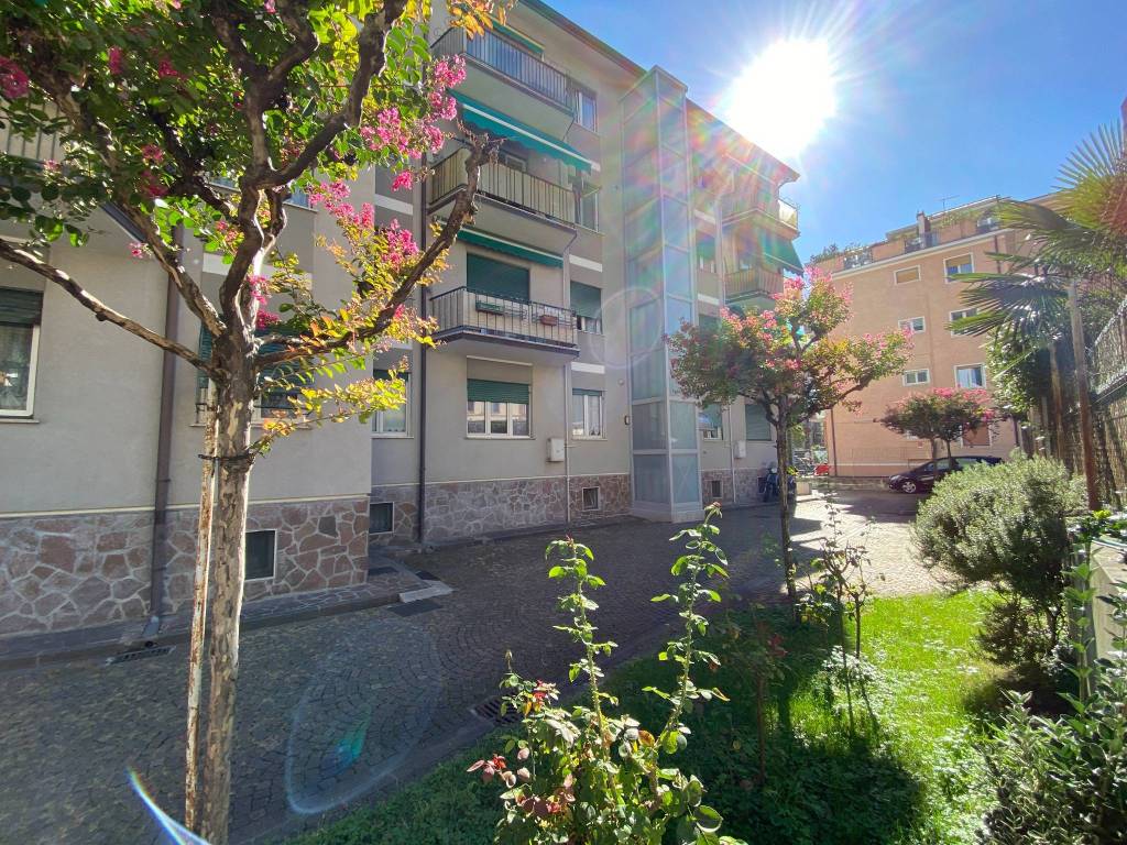 Appartamento a Bolzano in Via Resia, 19 - Foto 2