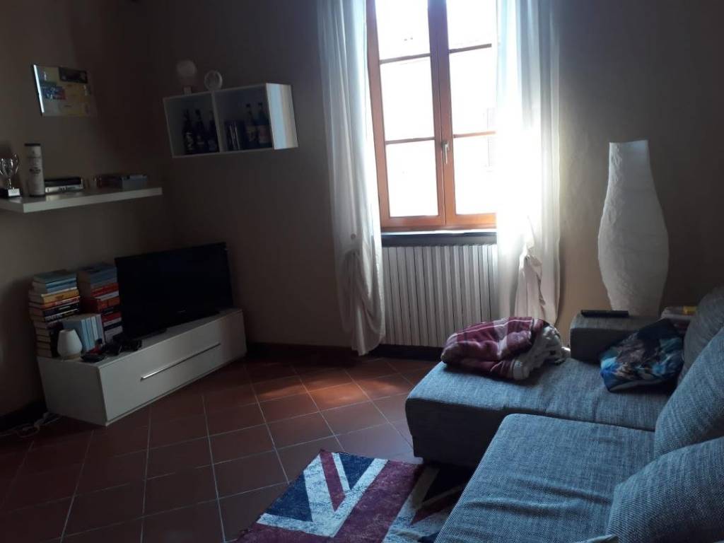 Appartamento a Pontedera in Piazza Martiri della Libertà - Foto 2