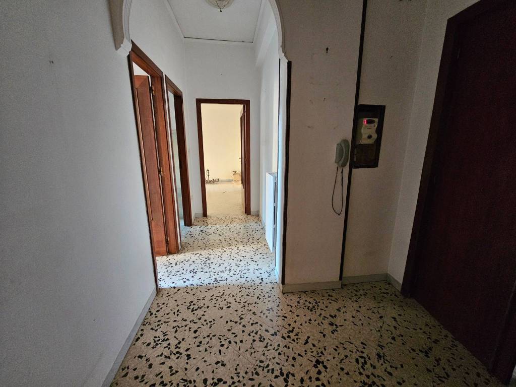 Appartamento a Salerno in Via Luigi Liguori - Foto 2