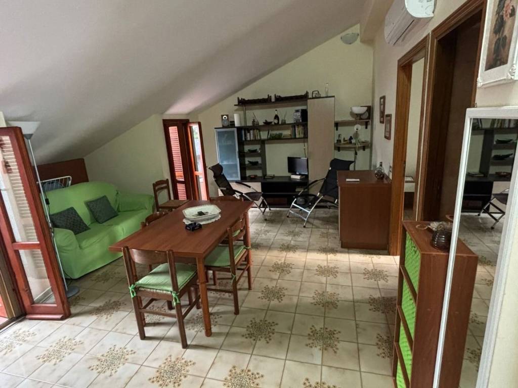 Appartamento a San lucido in Via Regina Elena - Foto 3