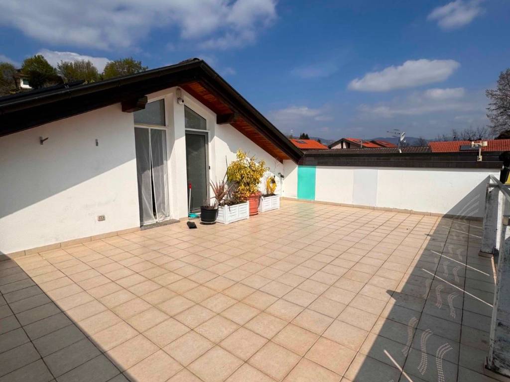 Villa a Viggiù - Foto 3