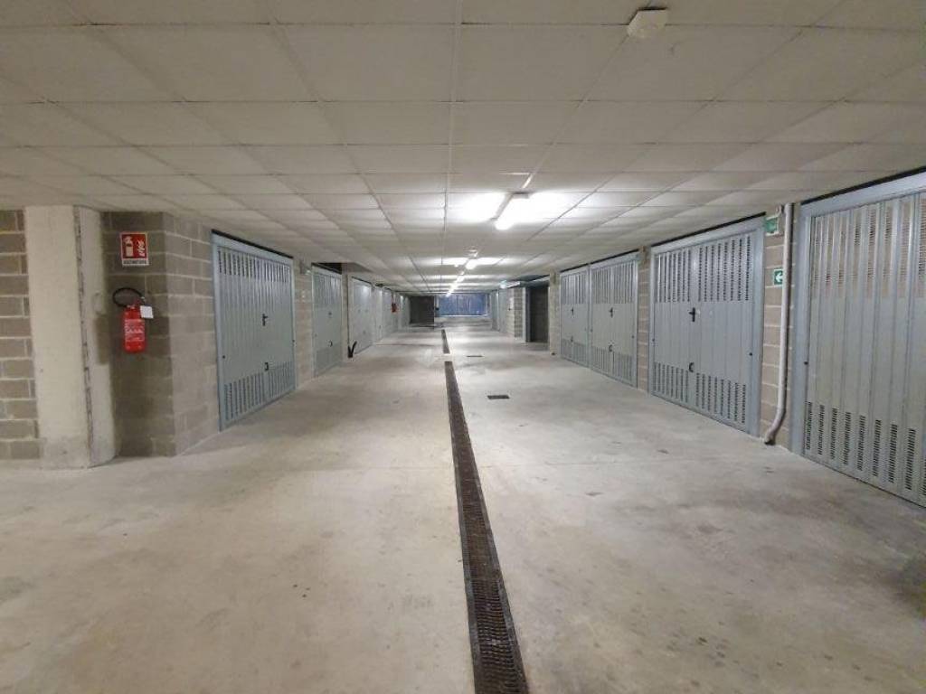Box / garage a Pavia in Via Franchino Gaffurio, 15 - Foto 2