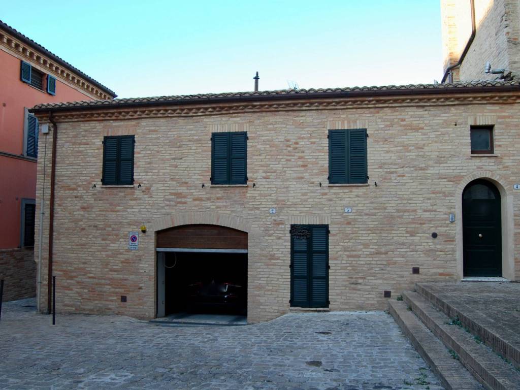 Appartamento a Montelupone in Piazzale Cairoli, 4 - Foto 2