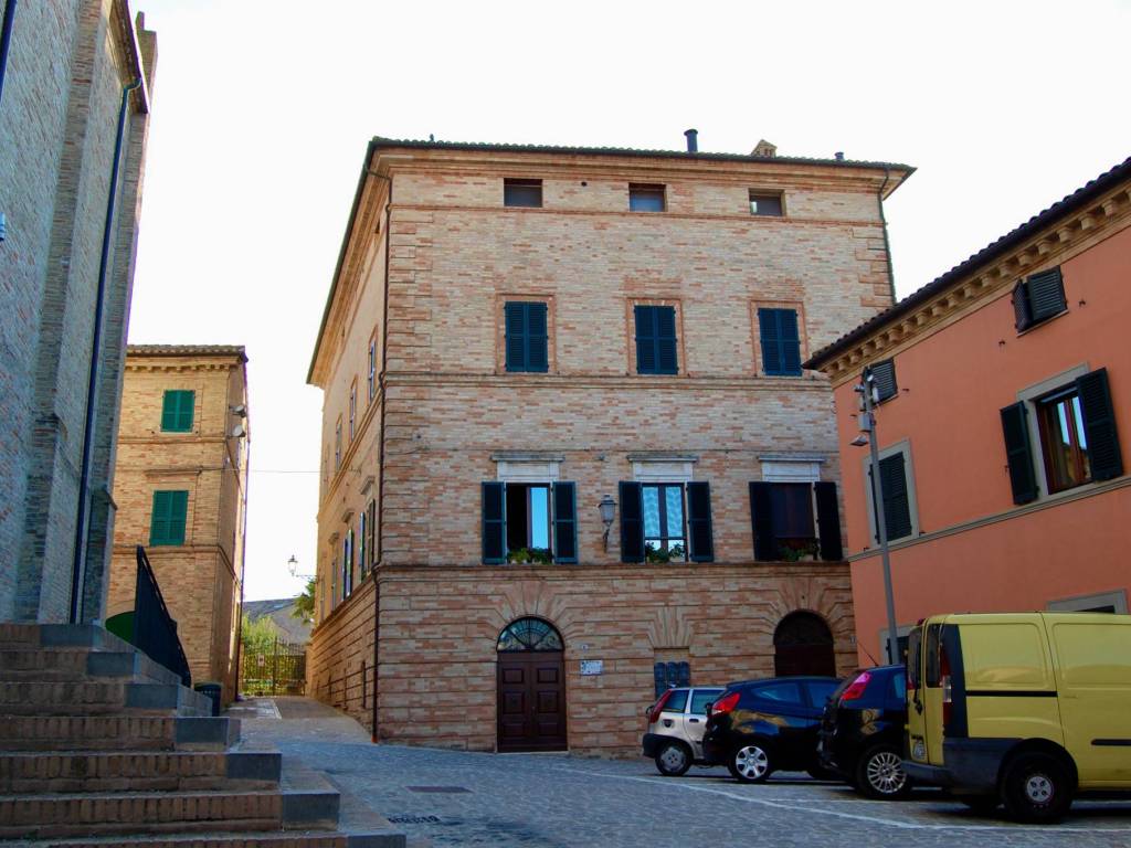 Appartamento a Montelupone in Piazzale Cairoli, 4 - Foto 3