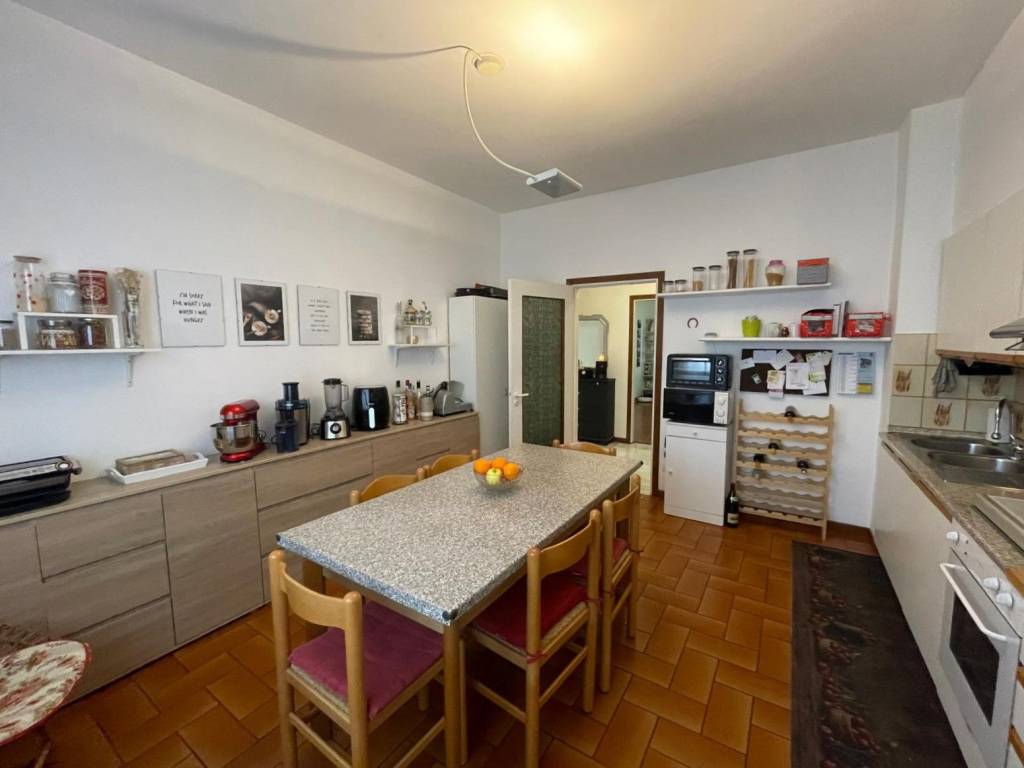 Appartamento a Carbonate in Via Fabio Filzi, 11 - Foto 4