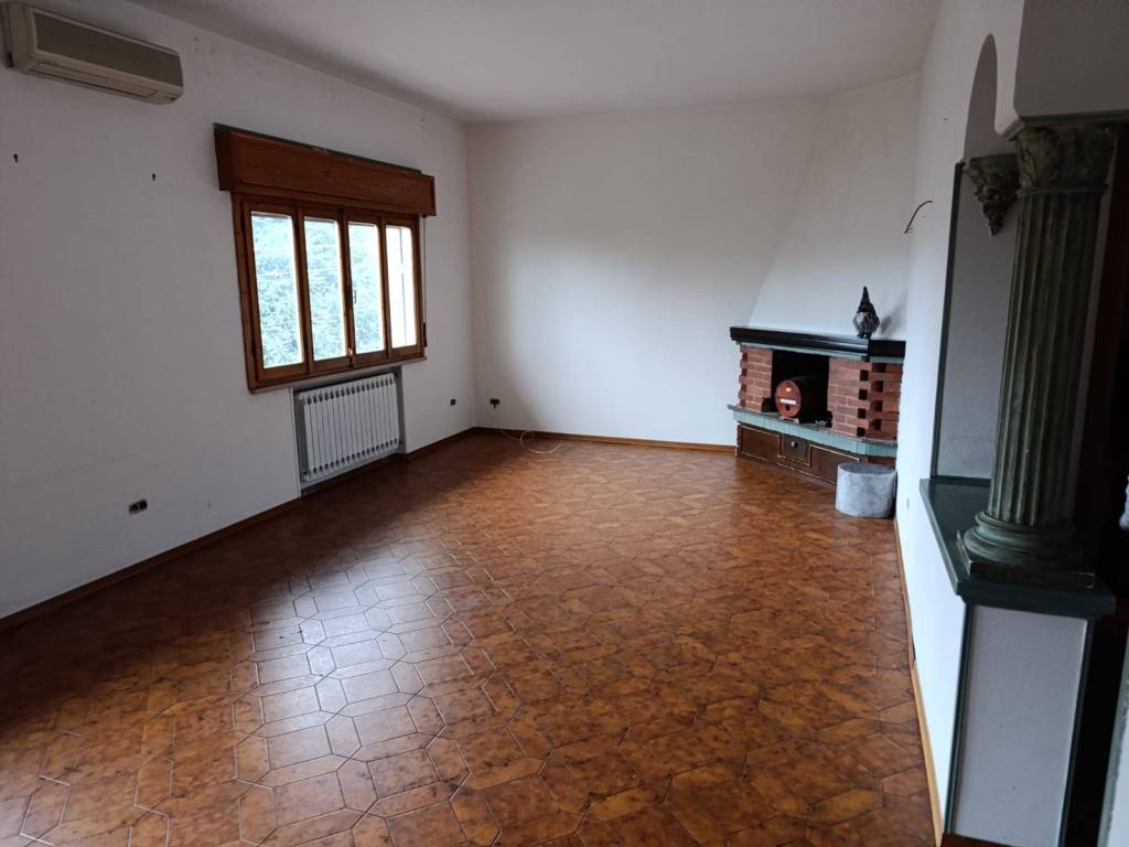 Villa a Castellarano in Via Matilde di Canossa - Foto 2