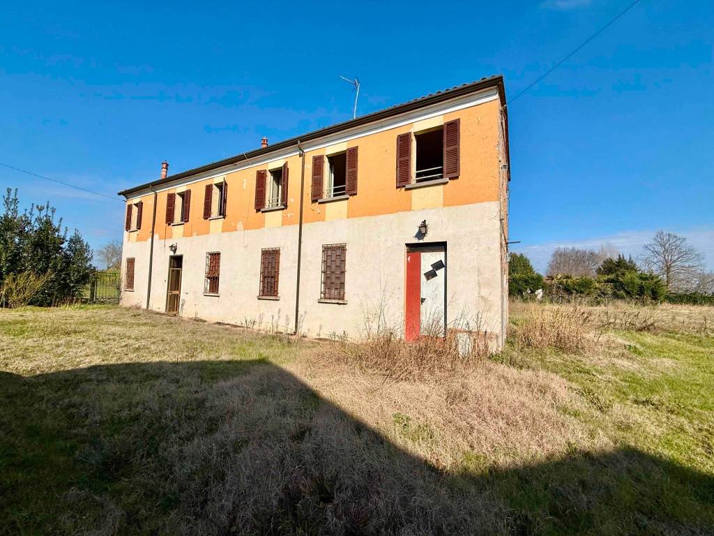Villa a Alfonsine in Via Raspona, 48 - Foto 3