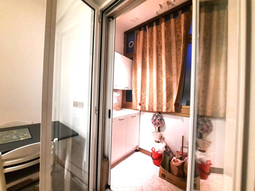 Appartamento a Bari in Via Stefano Jacini - Foto 4