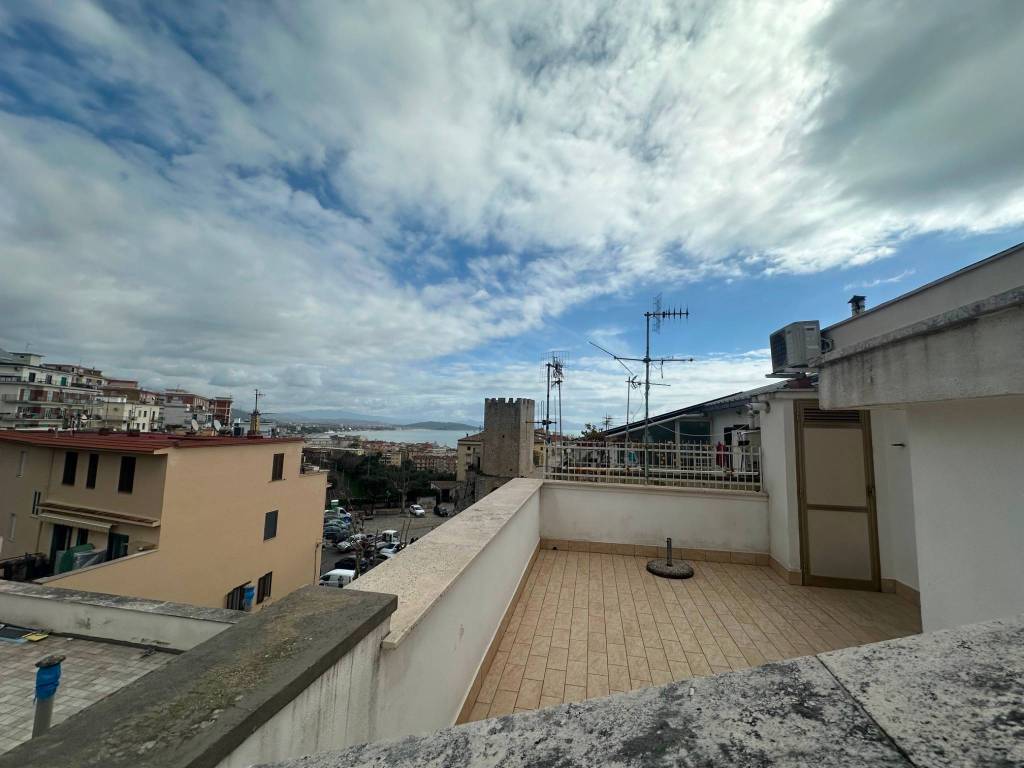 Palazzo / stabile a Formia in Via Santa Maria la Noce, 13 - Foto 3