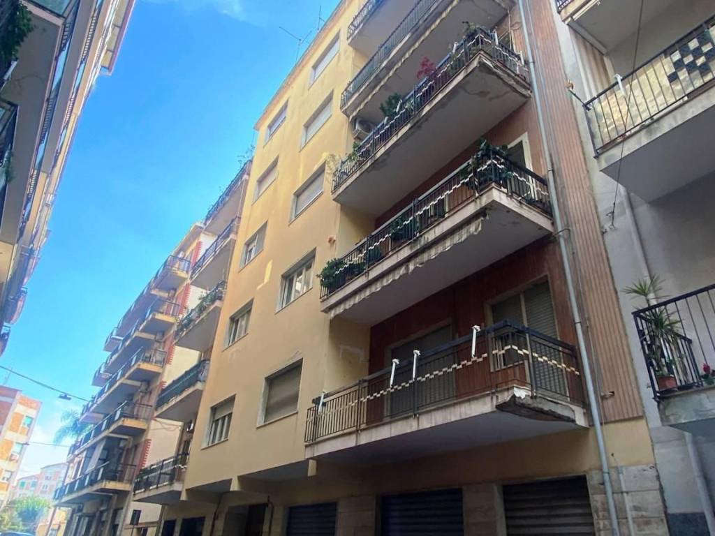 Appartamento a Reggio calabria in Viale Aldo Moro Traversa C Privata, 15 - Foto 2