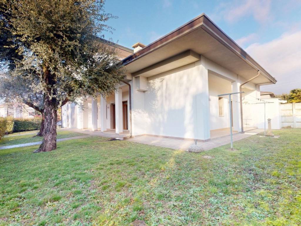 Villa a Camisano vicentino in Via Leonardo Da Vinci - Foto 3