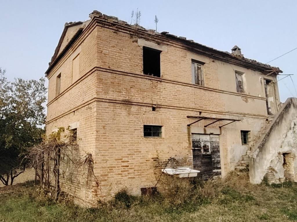 Rustico / casale a Camerata picena in Via Agugliano, 2 - Foto 3