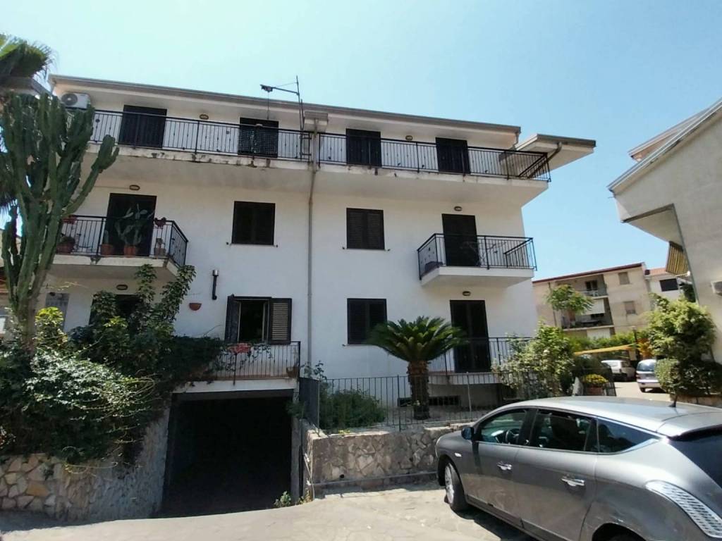 Appartamento a Amantea in Via Ticino - Foto 2
