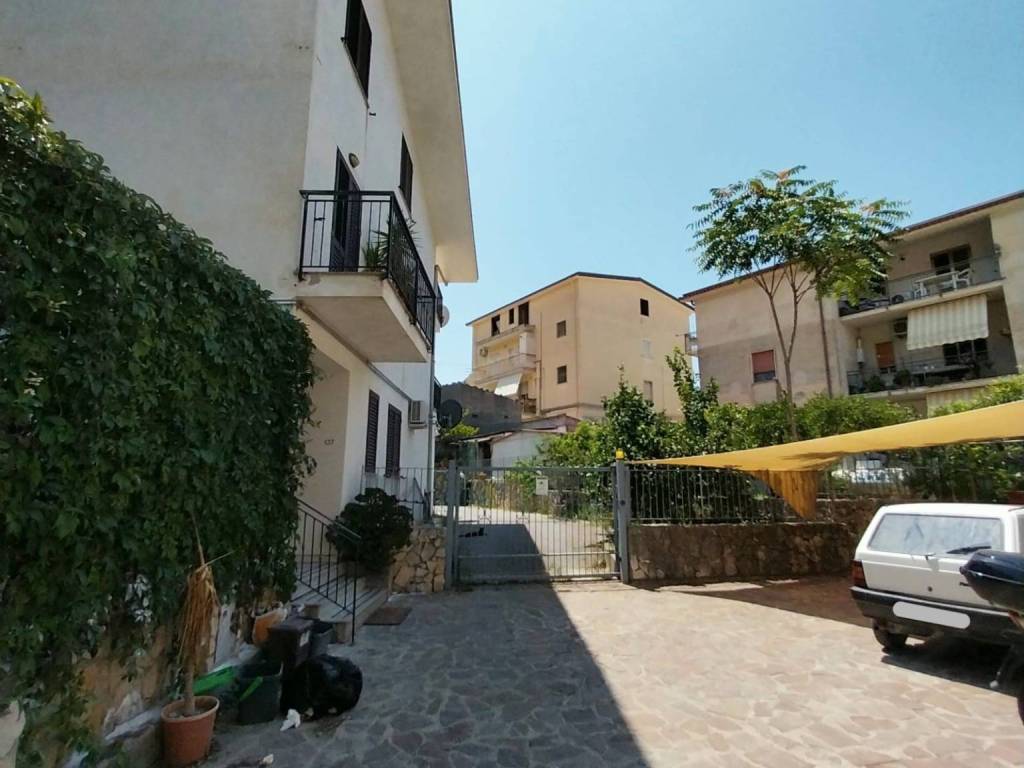 Appartamento a Amantea in Via Ticino - Foto 3