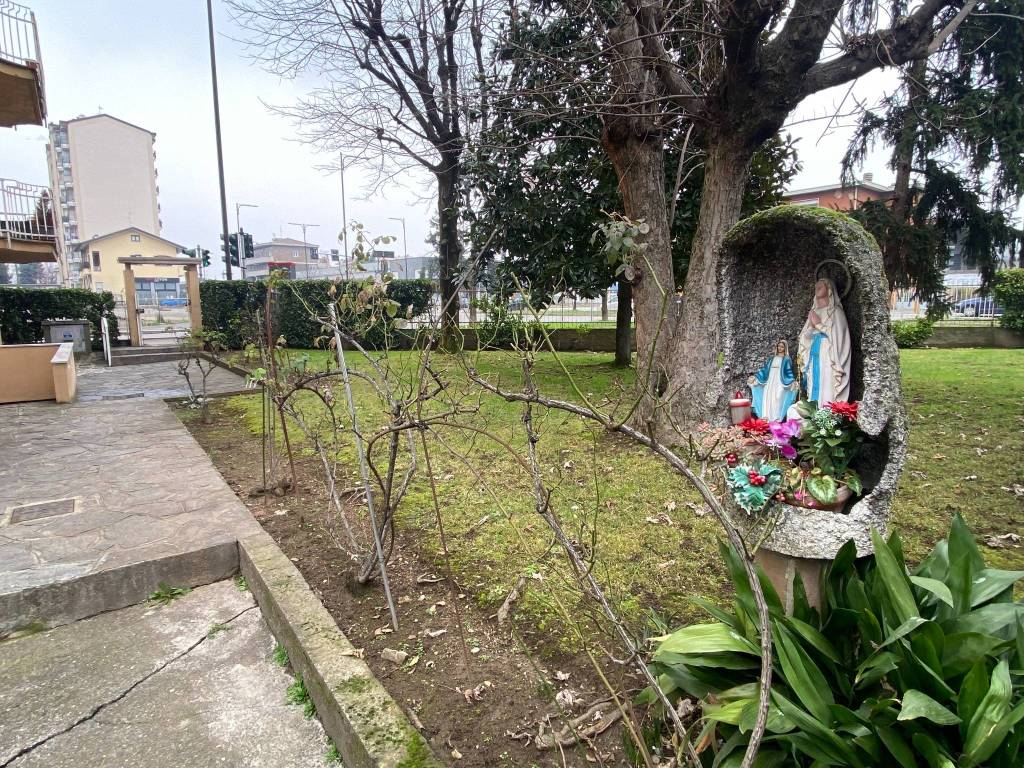 Appartamento a Cinisello balsamo in Via Oreste Terenghi, 40 - Foto 5