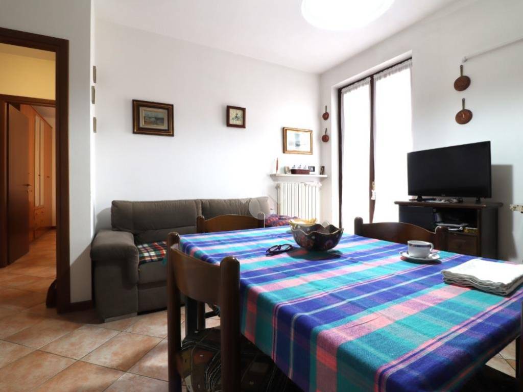 Appartamento a Porto mantovano in via Gramsci, 1 - Foto 2