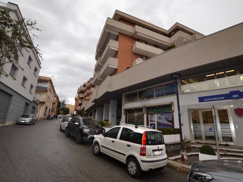 Appartamento a Velletri in Via 24 Maggio, 14 - Foto 3