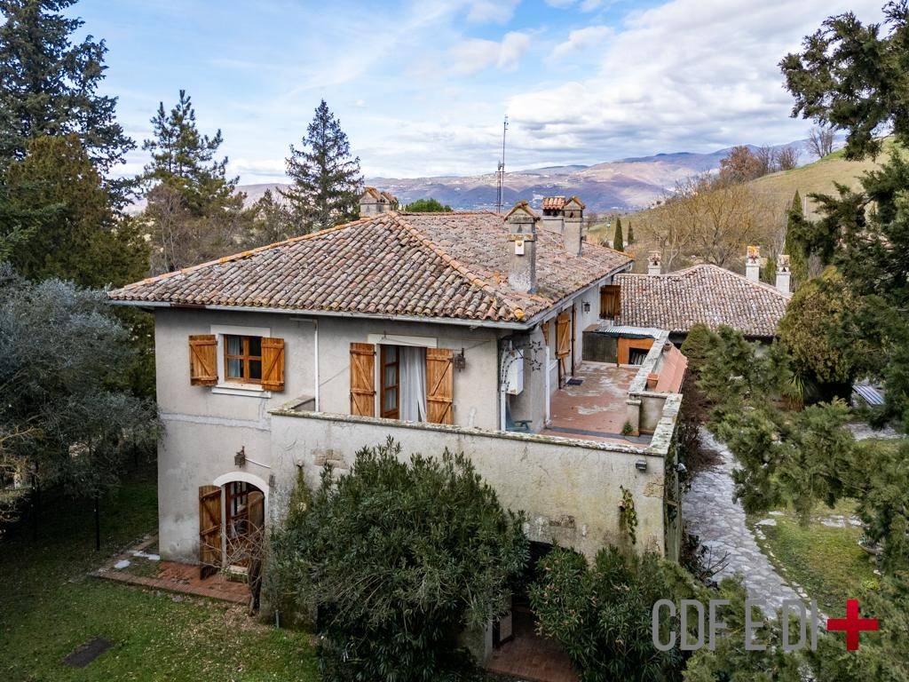 Rustico / casale a Rieti in Via Torretta - Foto 3