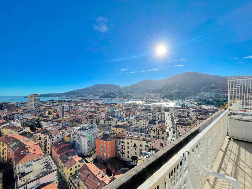 Attico / mansarda a La spezia in Via del Vecchio Ospedale - Foto 3