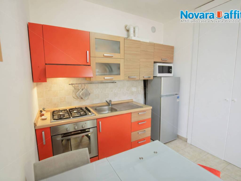 Appartamento a Novara in Via Pontida - Foto 4