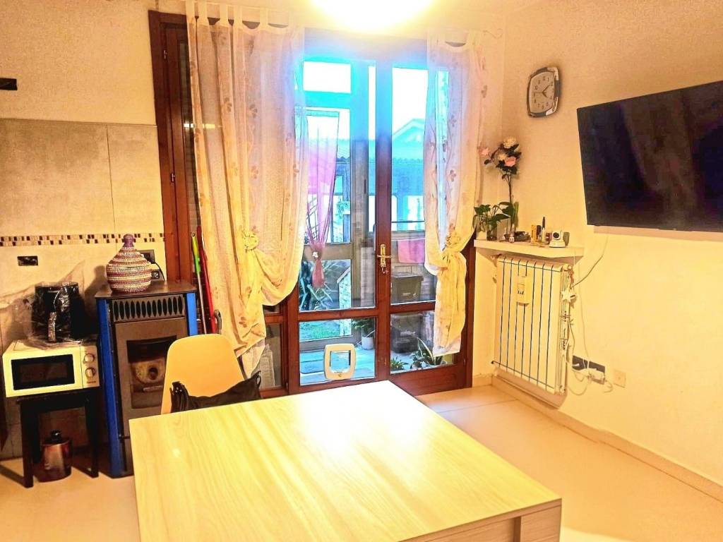Appartamento a Campi bisenzio in Via San Giusto - Foto 2