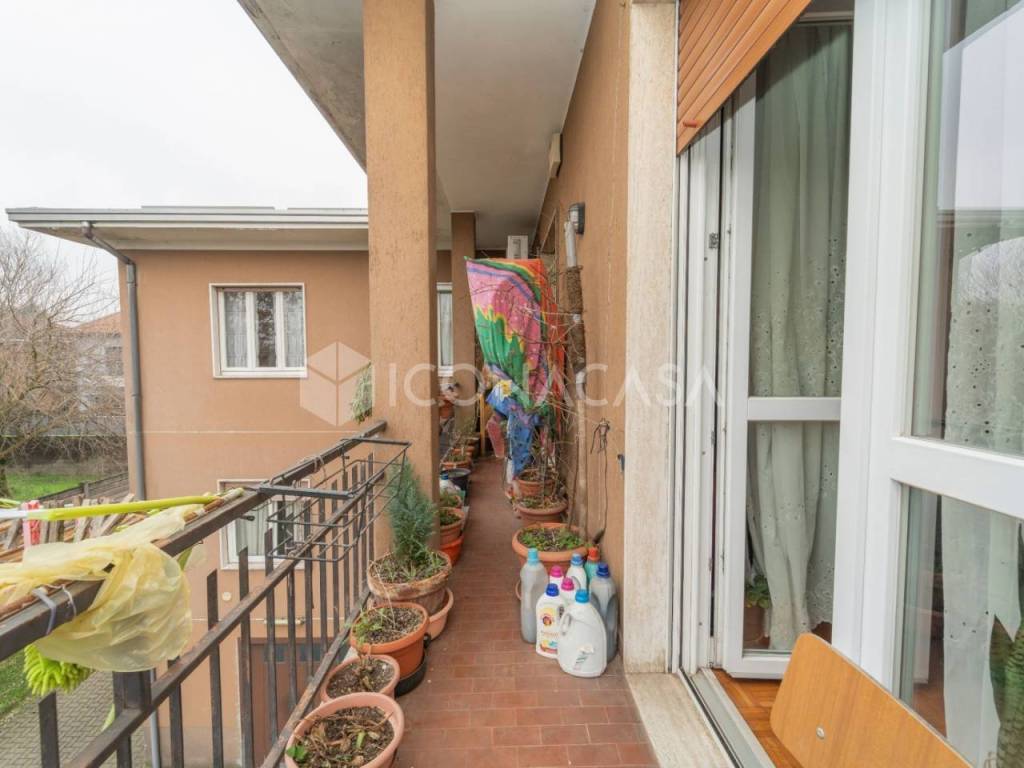 Appartamento a Parabiago in Via Giuseppe Giusti, 24 - Foto 5