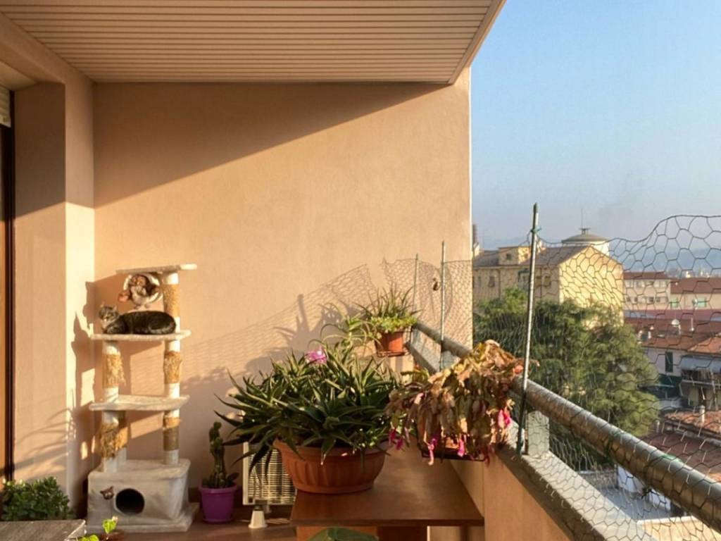 Appartamento a Verona in Via Gino Bozzini - Foto 4
