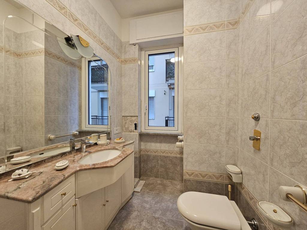 Appartamento a Como in Via Leone Leoni, 3 - Foto 5