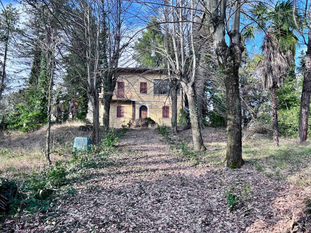 Villa a Pergola in Via Fenigli - Foto 3