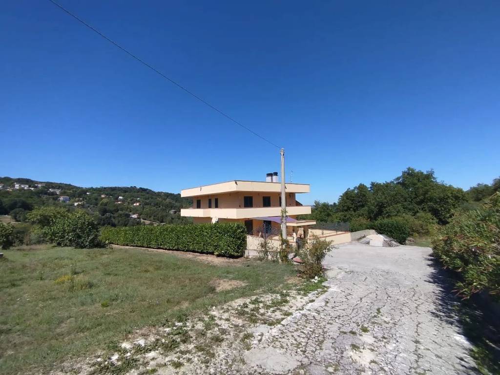 Villa a Guardiagrele in Strada Di Voire, 143 - Foto 3