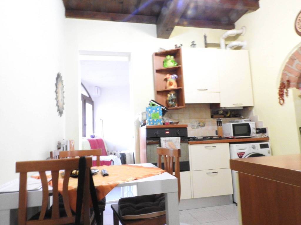Appartamento a Imbersago in Via Castelbarco, 8 - Foto 4