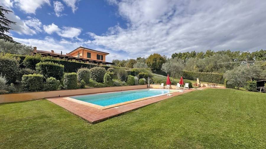 Villa a Gualdo cattaneo - Foto 5