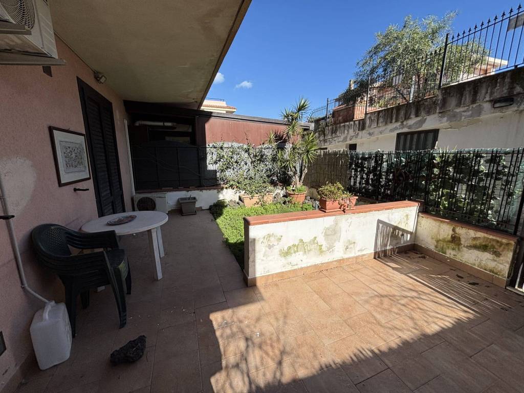 Appartamento a Aci castello in Via Litteri - Foto 3