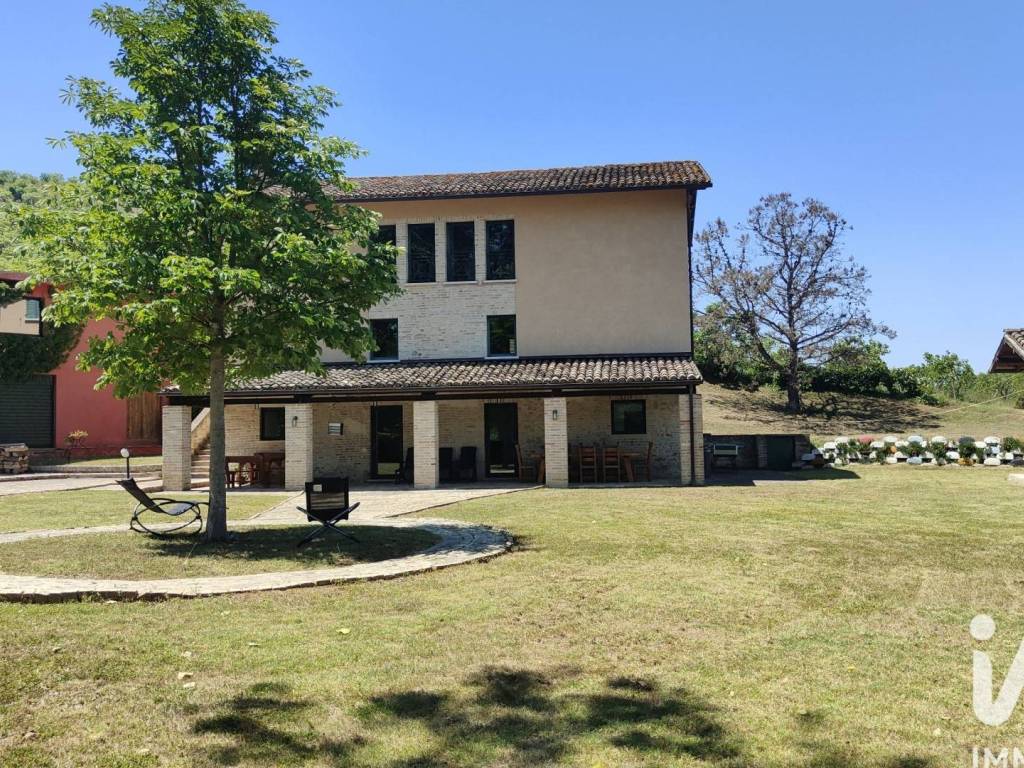 Villa a Carassai in Contrada Menocchia - Foto 3