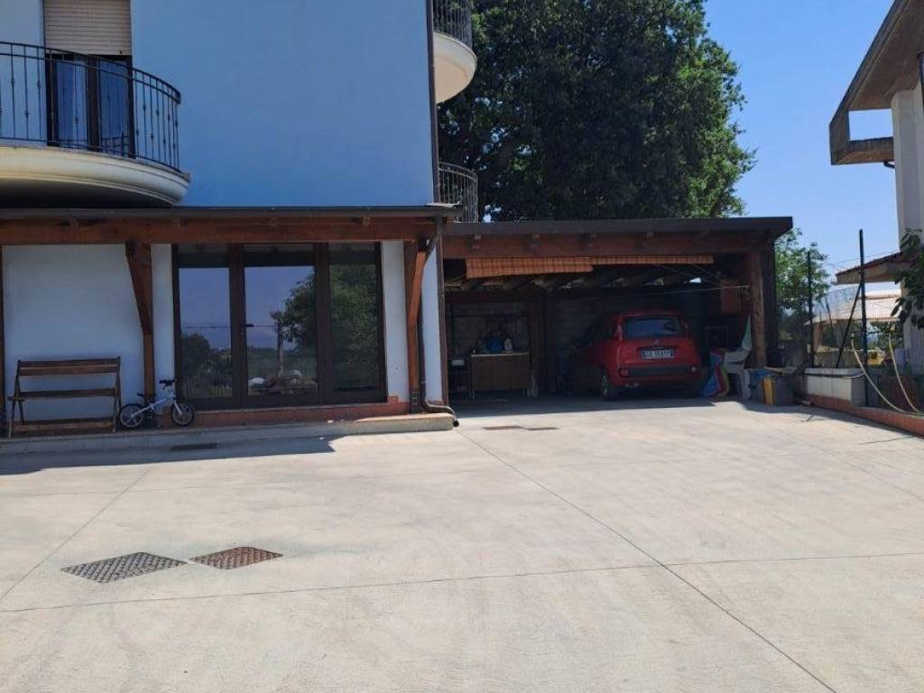 Villa a Collecorvino - Foto 4