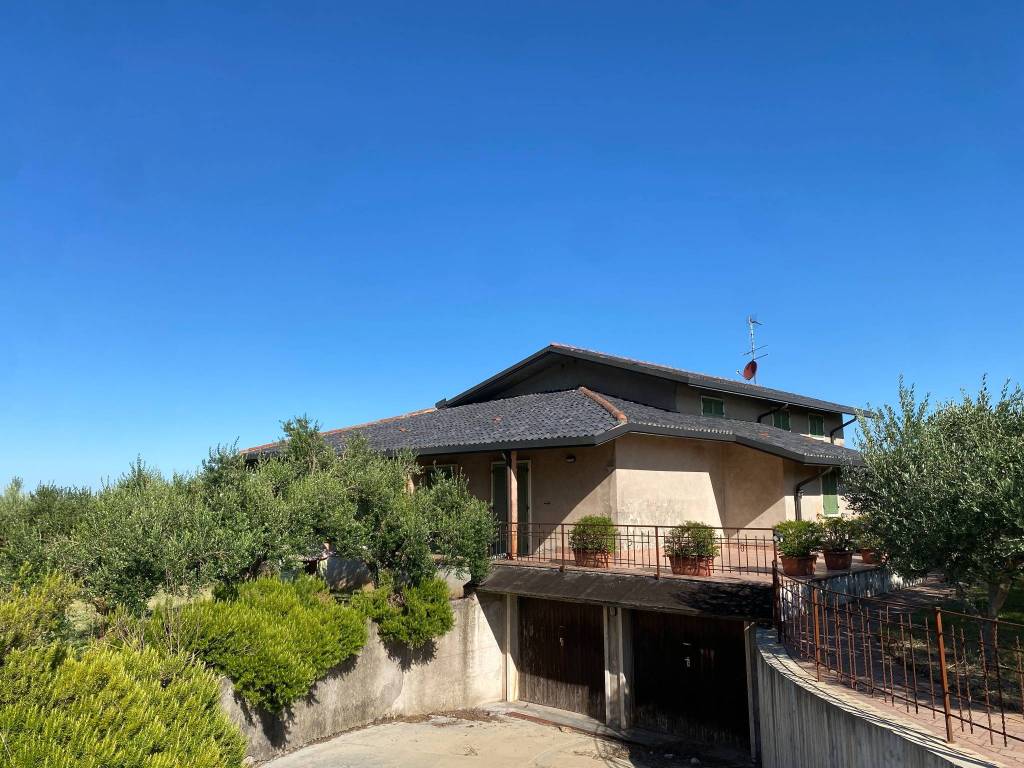 Villa a Colognola ai colli in Via San Nicolò - Foto 5