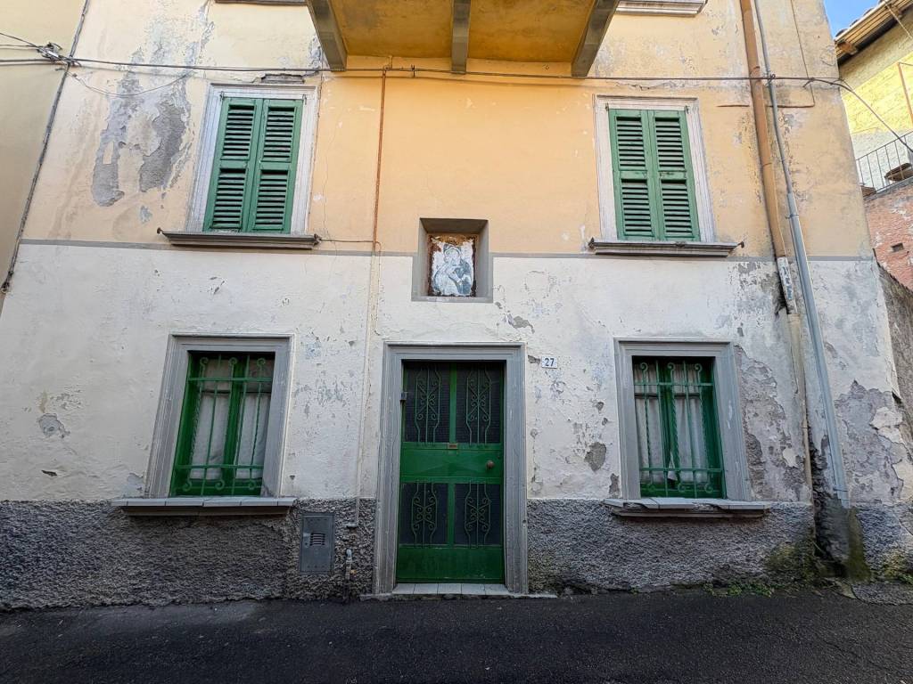 Casa indipendente a Clusone in via Clì, 27 - Foto 3