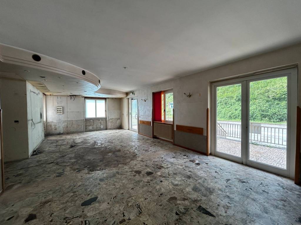 Palazzo / stabile a Ardesio in Viale Valzella, 2 - Foto 4