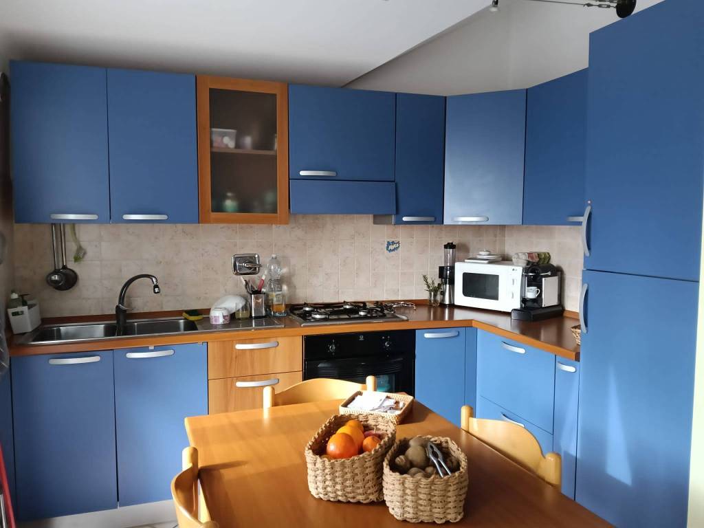 Appartamento a Lanzo torinese in Via 11 Settembre 2001, 1 - Foto 2