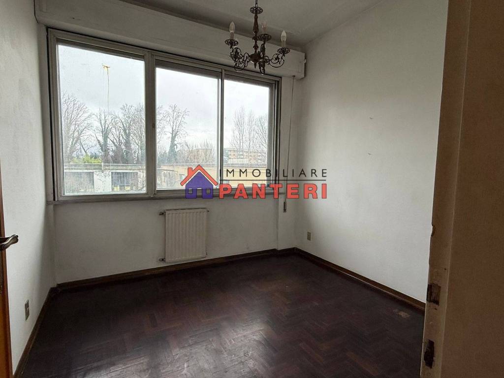 Appartamento a Lucca in Via Luigi Einaudi - Foto 4