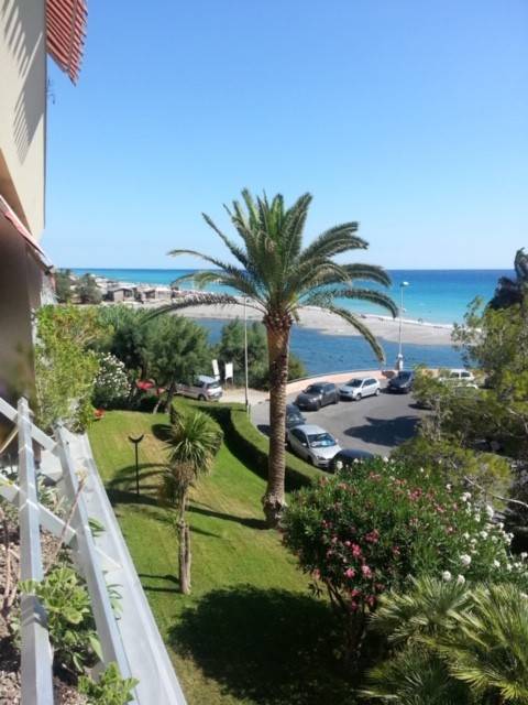 Appartamento a Ventimiglia in Lungomare A. Varaldo - Foto 2