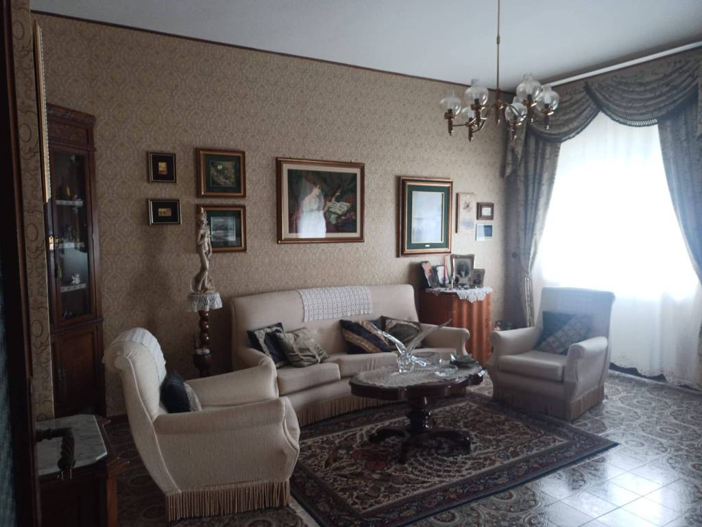 Appartamento a Piazza armerina in Via Alessandro Manzoni, 141 - Foto 5