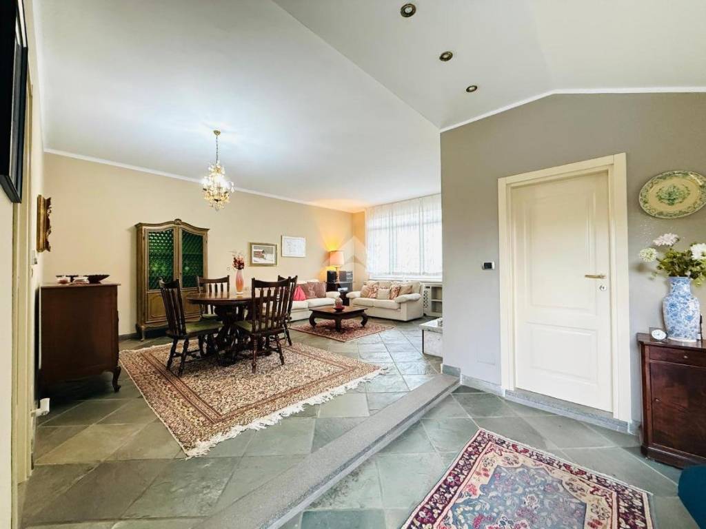 Villa a Rivoli in Via Vecco, 29 - Foto 2