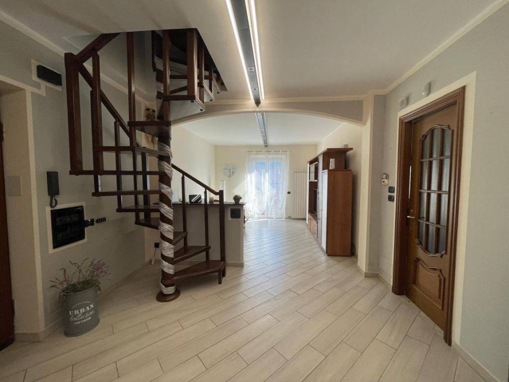 Appartamento a Rivalta di torino in Via XXV Aprile, 23 - Foto 2